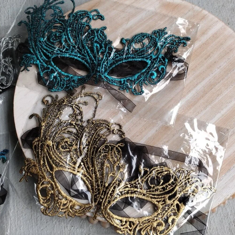 NWOT 5 pk Gold Black Multicolor Silver Treal Lace Eye Mask Mardi Gras Party